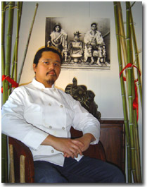 Paul Butpet Melanee Thai Owner